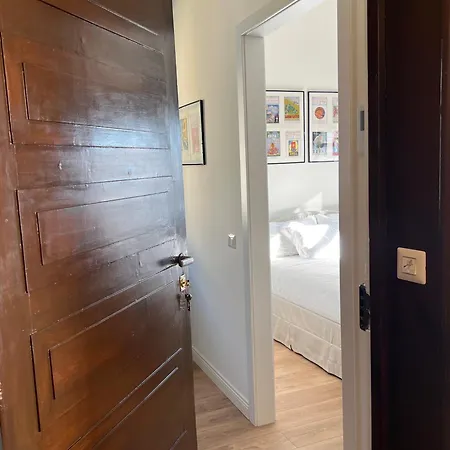 Upper Floor Passerini Apartment *